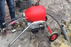 Thông cống nghẹt Quận 10 giá từ 50K – [KHÔNG ĐỤC PHÁ]