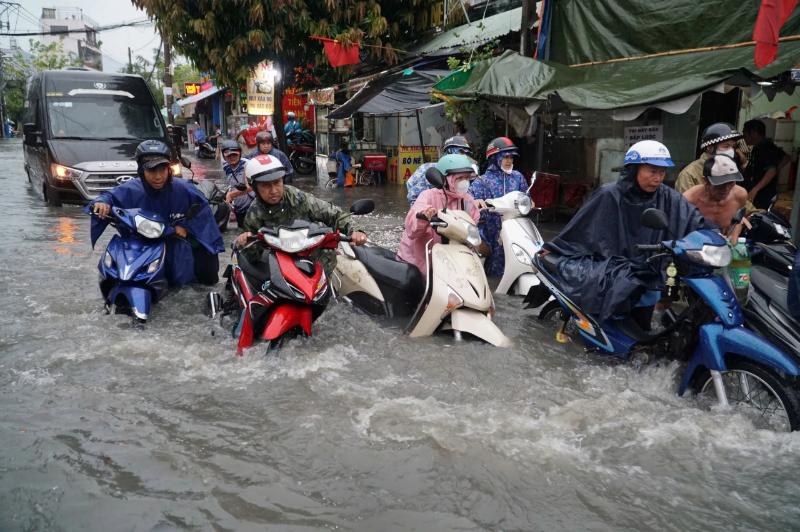 Thực trạng báo động về hệ thống thoát nước tại TPHCM
